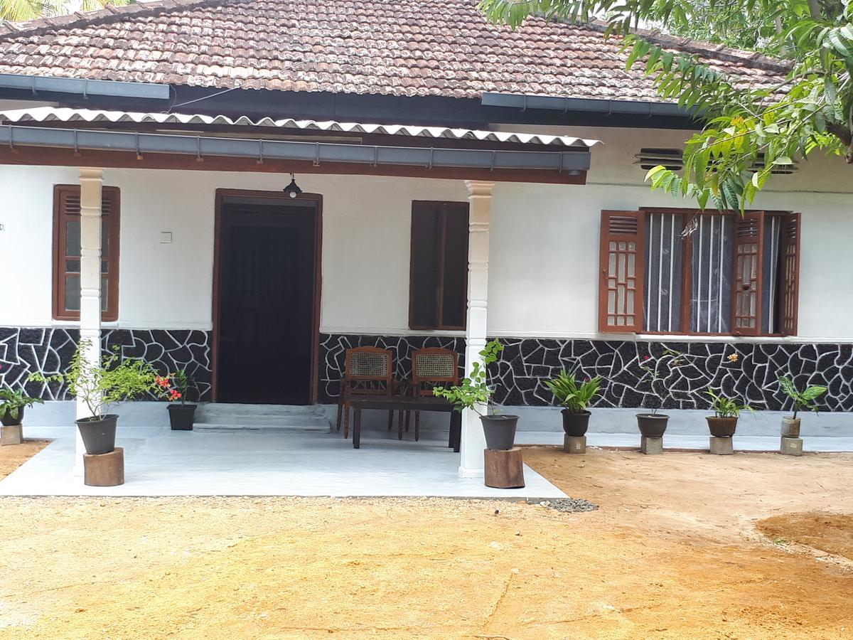 New Sam Tourist Inn Weligama Bagian luar foto