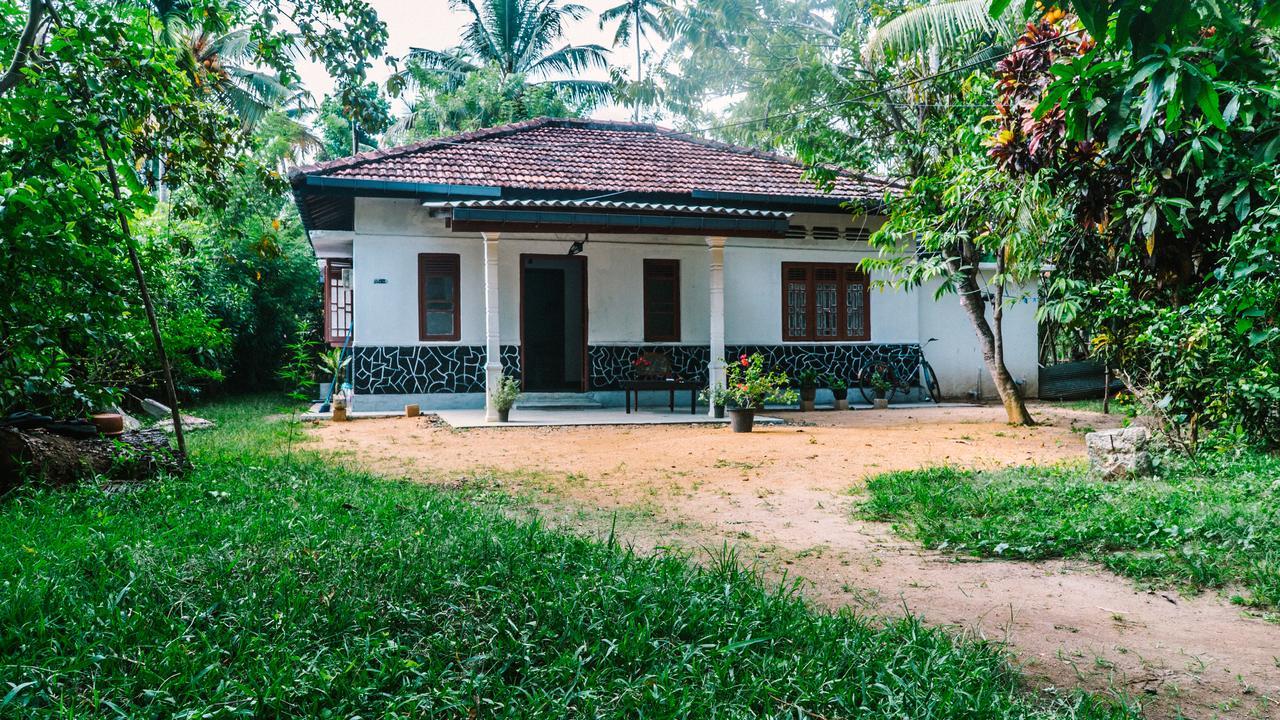 New Sam Tourist Inn Weligama Bagian luar foto
